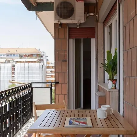 Cinecitta Incantevole E Moderno 2+2+1 Ac Wifi Apartment Rom